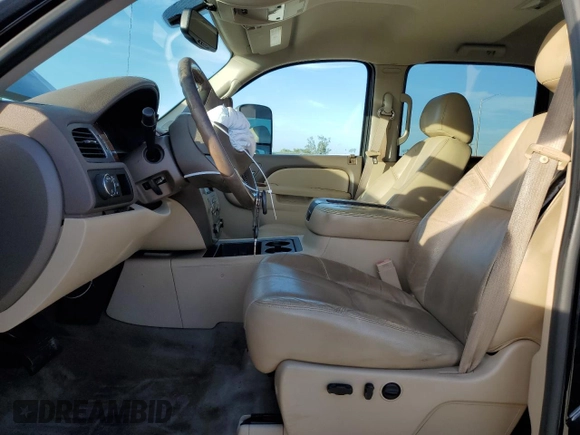 2010 GMC Sierra 1500 SLT with VIN 3GTRCWE03AG287390, listed as a Copart auction lot 87533655 with 163,253 mi miles and Salvage title. Bid and sale history available at DreamBid. Image 7.