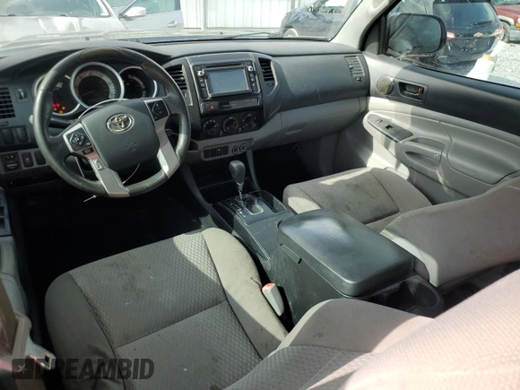 2015 Toyota Tacoma PreRunner с VIN 5TFJX4GN7FX042917, выставлен на аукционе Copart как лот 64472345 с пробегом 150 814 миль миль и Чистый • Clean title. История ставок и продаж доступна на DreamBid. Изображение 8.