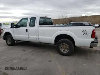 2015 Ford F-250 XLT with VIN 1FT7X2B65FEB71328, listed as a Copart auction lot 51834695 with 181,224 mi miles and Salvage title. Bid and sale history available at DreamBid. Image 2.