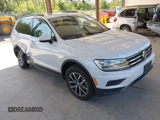 2018 Volkswagen Tiguan SEL z VIN 3VV2B7AX0JM197274, wystawiony jako IAAI lot #42392421 z przebiegiem 45 453 mil mil oraz . Historia ofert i sprzedaży dostępna na DreamBid. Obrazek 1.