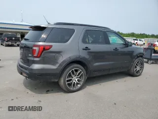 2018 Ford Explorer Sport z VIN 1FM5K8GT7JGB73212, wystawiony jako Copart lot #58817145 z przebiegiem 82 189 mil mil oraz Szkoda całkowita • Salvage title. Historia ofert i sprzedaży dostępna na DreamBid. Obrazek 3.