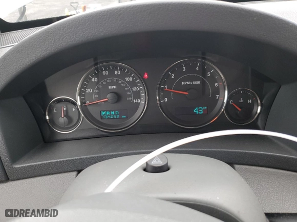 2005 Jeep Grand Cherokee Limited with VIN 1J4HR58275C640413, listed as a Copart auction lot 46655185 with NaN miles and Salvage Title. Bid and sale history available at carsss.com. Image 9.