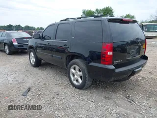 2007 Chevrolet Tahoe LT with VIN 1GNFK13087J206250, listed as a IAAI auction lot 42803759 with 292,450 mi miles and . Bid and sale history available at DreamBid. Image 3.