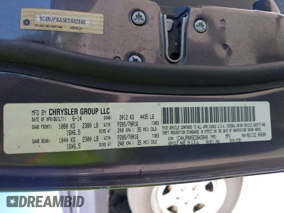 2014 Jeep Patriot Sport with VIN 1C4NJPBA5ED842849, listed as a IAAI auction lot 42530106 with 270,570 mi miles and . Bid and sale history available at DreamBid. Image 9.