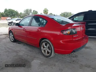 2005 Mazda 3 s z VIN JM1BK323551270547, wystawiony jako IAAI lot #42438767 z przebiegiem 108 009 mil mil oraz . Historia ofert i sprzedaży dostępna na DreamBid. Obrazek 3.