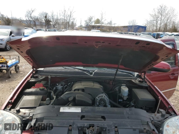 2011 GMC Yukon SLE with VIN 1GKS2AE00BR206598, listed as a Copart auction lot 47629575 with 86,500 mi miles and Salvage Title. Bid and sale history available at carsss.com. Image 14.