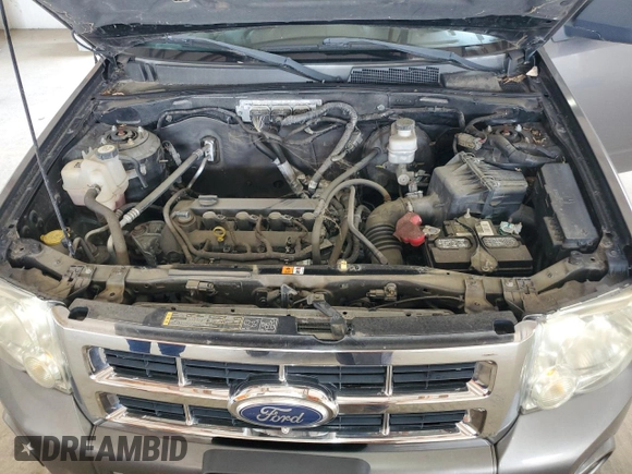 2011 Ford Escape XLT z VIN 1FMCU9D79BKB11405, wystawiony jako Copart lot #63095365 z przebiegiem Nie podano mil oraz Czysty tytuł • Clean title. Historia ofert i sprzedaży dostępna na DreamBid. Obrazek 11.
