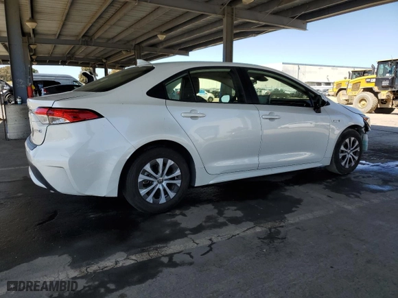 2020 Toyota Corolla Hybrid LE with VIN JTDEBRBE8LJ000680, listed as a Copart auction lot 52018565 with 57,982 mi miles and Salvage Title. Bid and sale history available at carsss.com. Image 3.