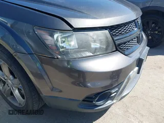 2017 Dodge Journey Crossroad Plus z VIN 3C4PDDGG3HT560915, wystawiony jako IAAI lot #42483896 z przebiegiem 130 588 mil mil oraz . Historia ofert i sprzedaży dostępna na DreamBid. Obrazek 6.