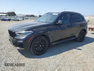 2021 BMW X5 sDrive40i with VIN 5UXCR4C00M9F54602, listed as a Copart auction lot 62417255 with 42,110 mi miles and Salvage title. Bid and sale history available at DreamBid. Image 1.