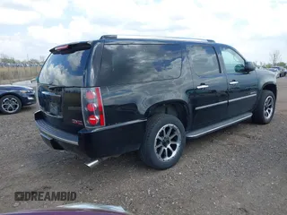 2013 GMC Yukon XL Denali with VIN 1GKS2MEF8DR350974, listed as a IAAI auction lot 42157560 with 285,848 mi miles and . Bid and sale history available at DreamBid. Image 4.