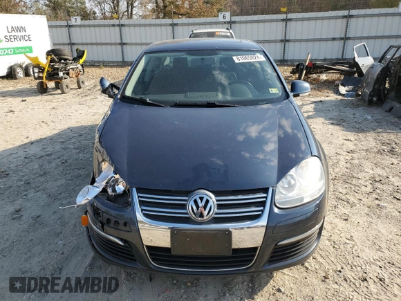 2010 Volkswagen Jetta Limited Edition z VIN 3VWRX7AJ7AM155840, wystawiony jako Copart lot #81065824 z przebiegiem 157 737 mil mil oraz Szkoda całkowita • Salvage title. Historia ofert i sprzedaży dostępna na DreamBid. Obrazek 5.
