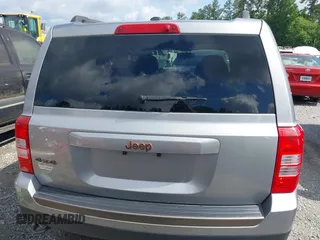 2016 Jeep Patriot Sport с VIN 1C4NJRBB0GD708502, выставлен на аукционе IAAI как лот 42320253 с пробегом 131 057 миль миль и . История ставок и продаж доступна на DreamBid. Изображение 16.