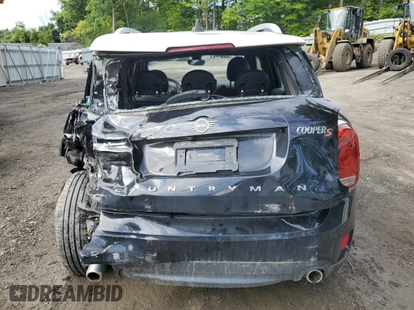 2020 MINI Countryman Cooper S with VIN WMZYX1C06L3L48761, listed as a Copart auction lot 68270454 with 23,940 mi miles and Salvage Title. Bid and sale history available at carsss.com. Image 6.