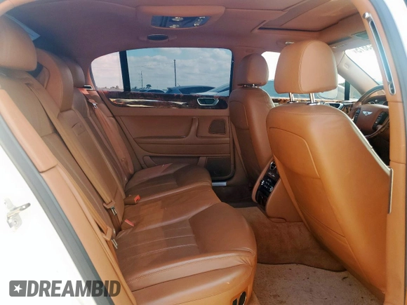 2007 Bentley Flying Spur z VIN SCBBR93W37C050048, wystawiony jako Copart lot #59043815 z przebiegiem 62 006 mil mil oraz Czysty tytuł • Clean title. Historia ofert i sprzedaży dostępna na DreamBid. Obrazek 10.