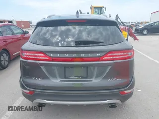 2017 Lincoln MKC Reserve с VIN 5LMCJ3D97HUL24869, выставлен на аукционе IAAI как лот 42561431 с пробегом 93 836 миль миль и . История ставок и продаж доступна на DreamBid. Изображение 16.