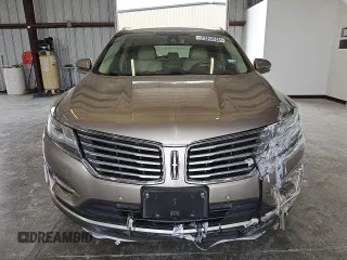 2018 Lincoln MKC Reserve with VIN 5LMTJ3DH3JUL18368, listed as a Copart auction lot 88420345 with 93,750 mi miles and Clean Title. Bid and sale history available at DreamBid. Image 5.
