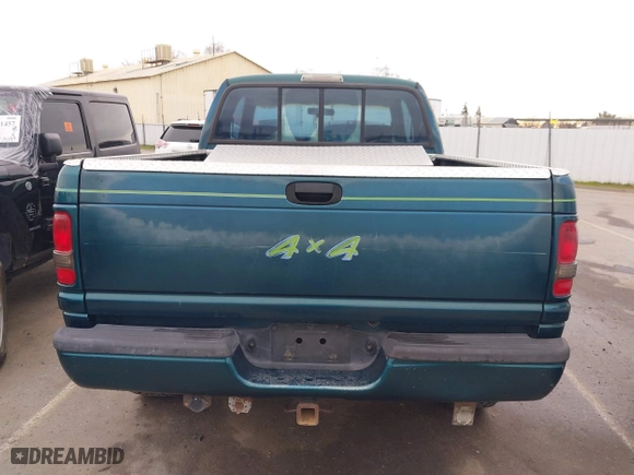 1996 Dodge Ram 1500 with VIN 3B7HF13Y8TG139415, listed as a IAAI auction lot 41494042 with 102,373 mi miles. Bid and sale history available at carsss.com. Image 17.