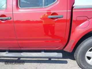 2008 Nissan Frontier SE z VIN 1N6AD07U78C441617, wystawiony jako IAAI lot #42146120 z przebiegiem 161 303 mil mil oraz . Historia ofert i sprzedaży dostępna na DreamBid. Obrazek 19.