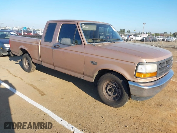 1994 Ford F-150 with VIN 1FTEX15N4RKB42106, listed as a IAAI auction lot 41895936 with 229,108 mi miles. Bid and sale history available at carsss.com. Image 1.