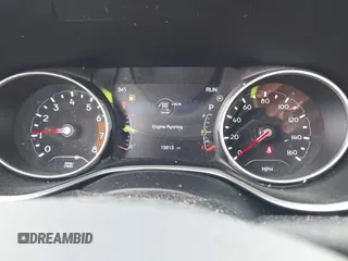 2021 Jeep Compass Latitude z VIN 3C4NJDBB4MT540632, wystawiony jako IAAI lot #41937767 z przebiegiem 15 613 mil mil oraz . Historia ofert i sprzedaży dostępna na DreamBid. Obrazek 7.