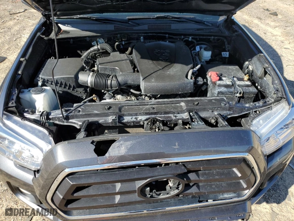 2022 Toyota Tacoma 4WD SR with VIN 3TMCZ5AN1NM495405, listed as a Copart auction lot 49080125 with 32,192 mi miles and Salvage Title. Bid and sale history available at carsss.com. Image 13.
