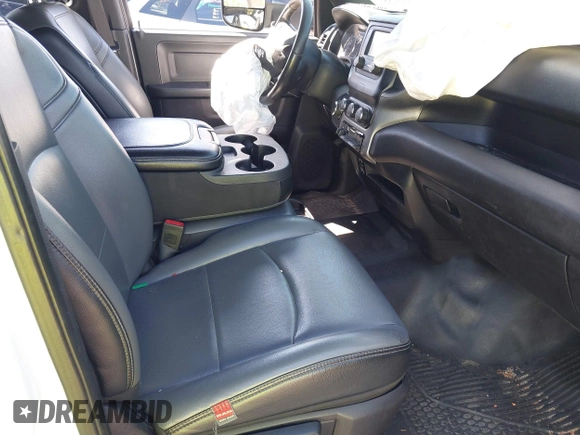 2021 Ram 2500 Tradesman with VIN 3C6UR4HJ3MG501081, listed as a IAAI auction lot 41853135 with 70,421 mi miles and . Bid and sale history available at DreamBid. Image 5.