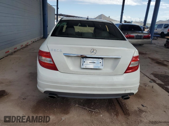 2011 Mercedes-Benz C 300 Sport с VIN WDDGF5EB1BA461781, выставлен на аукционе Copart как лот 63345725 с пробегом 124 354 миль миль и Списание • Salvage title. История ставок и продаж доступна на DreamBid. Изображение 6.