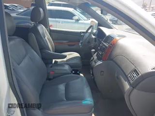 2008 Toyota Sienna XLE with VIN 5TDZK22C38S202022, listed as a IAAI auction lot 42156913 with 254,552 mi miles and . Bid and sale history available at DreamBid. Image 5.