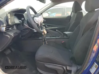 2024 Hyundai Elantra SE z VIN KMHLL4DGXRU654573, wystawiony jako Copart lot #54004355 z przebiegiem 10 453 mil mil oraz Szkoda całkowita • Salvage title. Historia ofert i sprzedaży dostępna na DreamBid. Obrazek 7.
