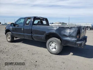 2008 Ford Super Duty F-250 SRW XL with VIN 1FTSX21558ED37188, listed as a Copart auction lot 53233185 with 69,842 mi miles and Salvage Title. Bid and sale history available at carsss.com. Image 2.