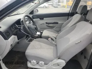2007 Hyundai Accent GS with VIN KMHCM36C47U039595, listed as a Copart auction lot 43399775 with 107,882 mi miles and Salvage title. Bid and sale history available at DreamBid. Image 7.