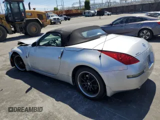 2007 Nissan 350Z Enthusiast z VIN JN1BZ36AX7M651304, wystawiony jako Copart lot #57164945 z przebiegiem 83 332 mil mil oraz Szkoda całkowita • Salvage title. Historia ofert i sprzedaży dostępna na DreamBid. Obrazek 2.