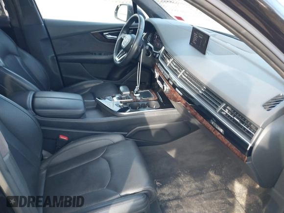 2018 Audi Q7 Prestige with VIN WA1VABF78JD030600, listed as a IAAI auction lot 41810589 with 88,182 mi miles and . Bid and sale history available at DreamBid. Image 5.