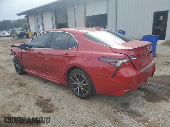 2022 Toyota Camry SE with VIN 4T1T11AK5NU026069, listed as a Copart auction lot 79484204 with 35,614 mi miles and Salvage Title. Bid and sale history available at carsss.com. Image 2.