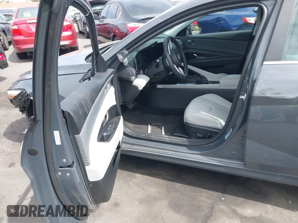 2024 Hyundai Elantra Limited with VIN KMHLN4DJ6RU097585, listed as a IAAI auction lot 42239279 with 4,355 mi miles and . Bid and sale history available at DreamBid. Image 5.