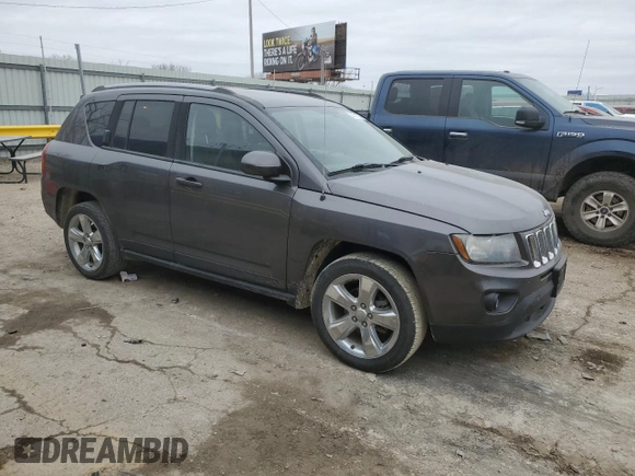 2016 Jeep Compass Latitude with VIN 1C4NJDEB6GD687332, listed as a Copart auction lot 44217275 with 131,952 mi miles and Salvage Title. Bid and sale history available at DreamBid. Image 4.