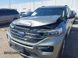 2020 Ford Explorer XLT with VIN 1FMSK7DH9LGB92568, listed as a IAAI auction lot 41812514 with 81,108 mi miles. Bid and sale history available at carsss.com. Image 6.