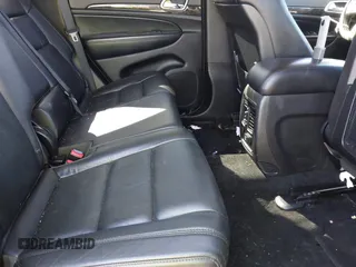 2012 Jeep Grand Cherokee Laredo with VIN 1C4RJFAG0CC145061, listed as a IAAI auction lot 41820140 with 185,015 mi miles. Bid and sale history available at carsss.com. Image 8.