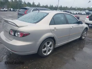 2008 Mazda 6 i Sport VE with VIN 1YVHP80C585M22670, listed as a IAAI auction lot 42178912 with 167,079 mi miles. Bid and sale history available at carsss.com. Image 4.