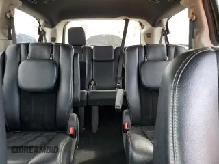 2014 Dodge Grand Caravan SXT 30th Anniversary with VIN 2C4RDGCG4ER285294, listed as a Copart auction lot 52109205 with 196,331 mi miles and Salvage Title. Bid and sale history available at DreamBid. Image 10.