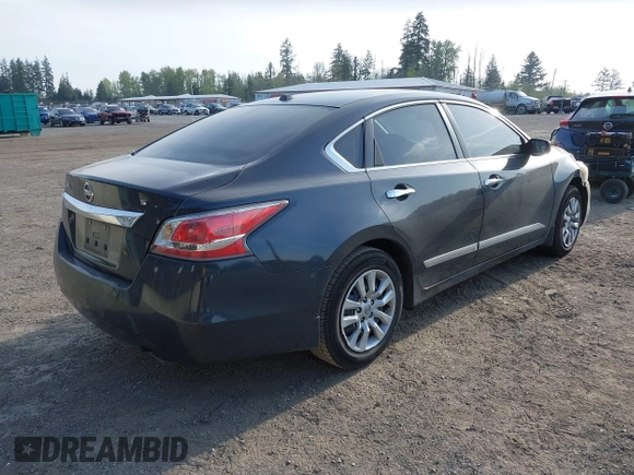 2015 Nissan Altima 2.5 SV with VIN 1N4AL3AP1FC171037, listed as a IAAI auction lot 42127356 with 89,673 mi miles. Bid and sale history available at carsss.com. Image 4.