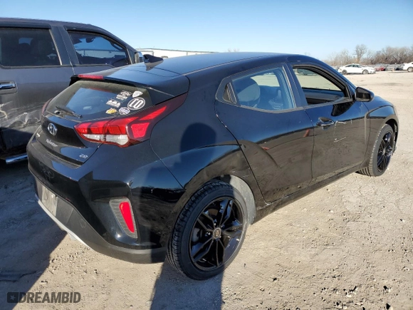 2019 Hyundai Veloster 2.0 with VIN KMHTG6AFXKU011920, listed as a Copart auction lot 40212823 with 47,469 mi miles. Bid and sale history available at carsss.com. Image 3.