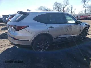 2024 Acura MDX w/A-Spec Package with VIN 5J8YE1H02RL000044, listed as a Copart auction lot 47422535 with 11,038 mi miles and Salvage Title. Bid and sale history available at carsss.com. Image 3.