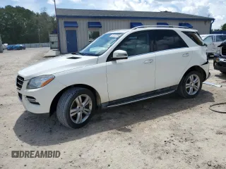 2013 Mercedes-Benz M 350 with VIN 4JGDA5JBXDA136675, listed as a Copart auction lot 61137725 with 123,380 mi miles and Salvage title. Bid and sale history available at DreamBid. Image 1.