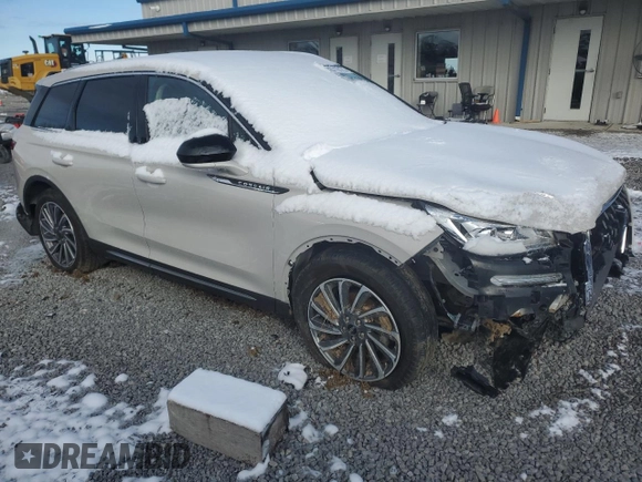 2023 Lincoln Corsair Reserve z VIN 5LMCJ2DA4PUL23326, wystawiony jako Copart lot #43716175 z przebiegiem 20 634 mil mil oraz Szkoda całkowita • Salvage title. Historia ofert i sprzedaży dostępna na DreamBid. Obrazek 4.