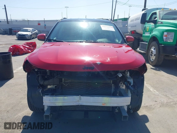 2021 Jeep Compass Altitude with VIN 3C4NJCBB3MT560039, listed as a IAAI auction lot 42536979 with 30,357 mi miles and . Bid and sale history available at DreamBid. Image 6.