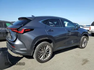 2022 Lexus NX with VIN JTJHKCEZ6N5002932, listed as a Copart auction lot 72285954 with 21,748 mi miles and Salvage Title. Bid and sale history available at carsss.com. Image 3.