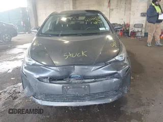 2018 Toyota Prius Two with VIN JTDKARFU3J3054803, listed as a IAAI auction lot 41442350 with 61,989 mi miles. Bid and sale history available at carsss.com. Image 6.