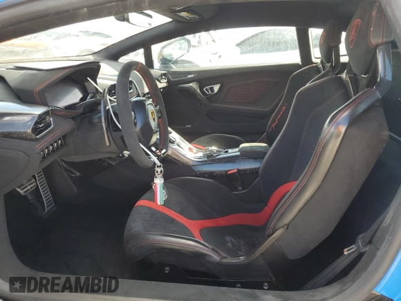 2018 LAMBORGHINI PERFORMANTE z VIN ZHWUD4ZF2JLA08437, wystawiony jako Copart lot #76293594 z przebiegiem Nie podano mil oraz Nie do naprawy • Non repairable. Historia ofert i sprzedaży dostępna na DreamBid. Obrazek 7.